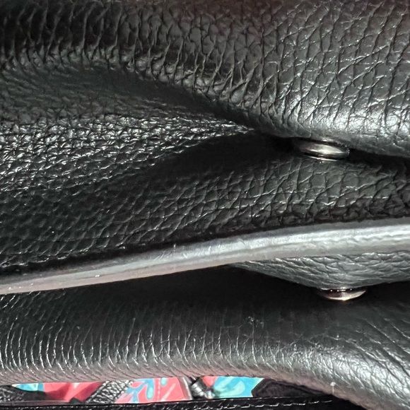 Botkier New York real leather classy backpack dark academia vibes - Picture 7 of 8